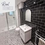 Waldorf Gloss Ceramic Wall Tile - 300x600mm